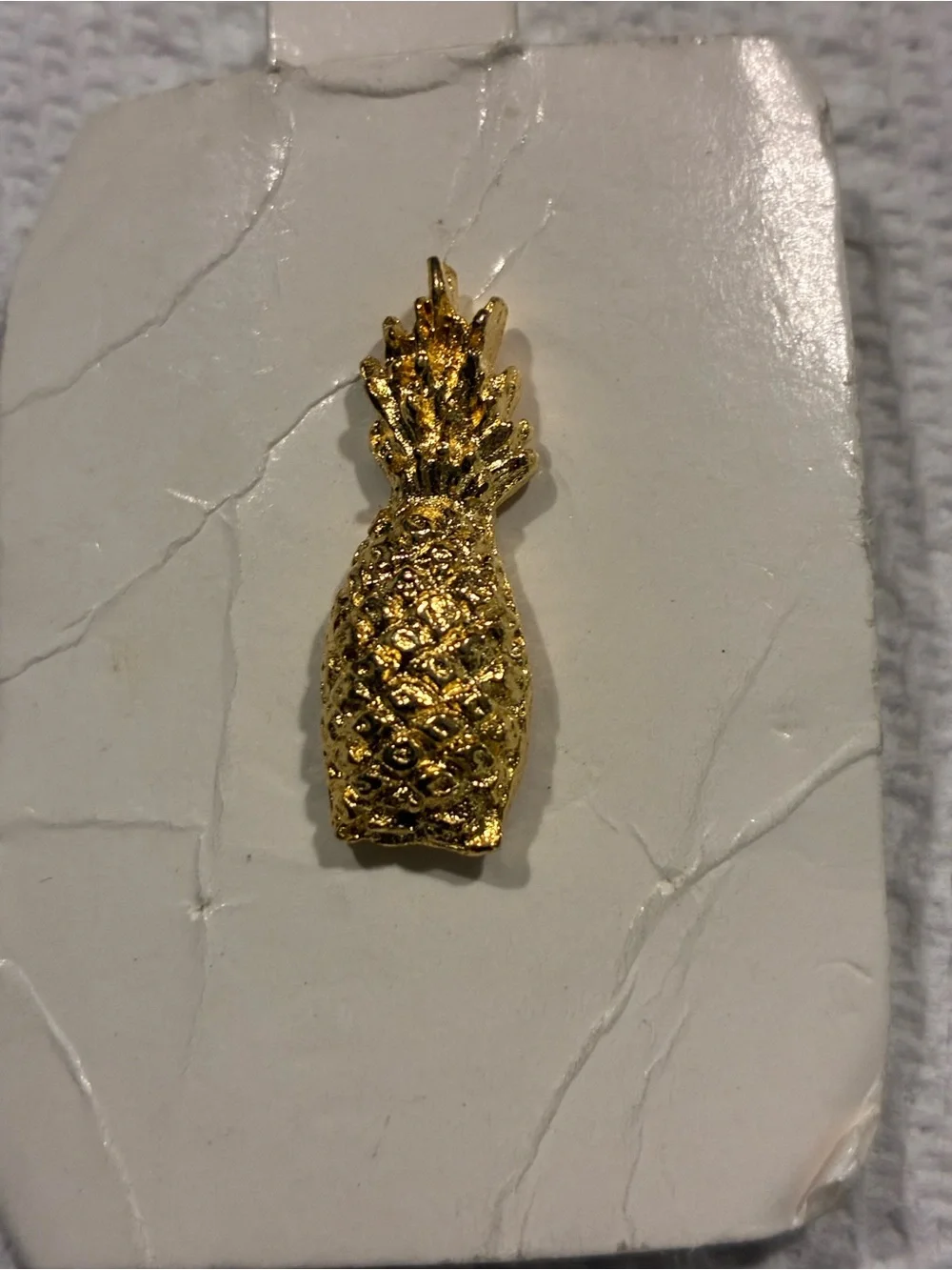 Gold Pineapple lapel pin